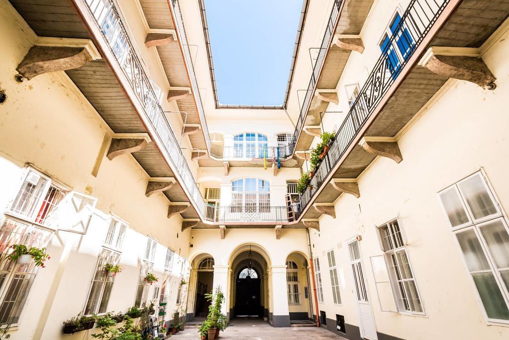 Mickey'S Chain Bridge Apartments 부다페스트 외부 사진